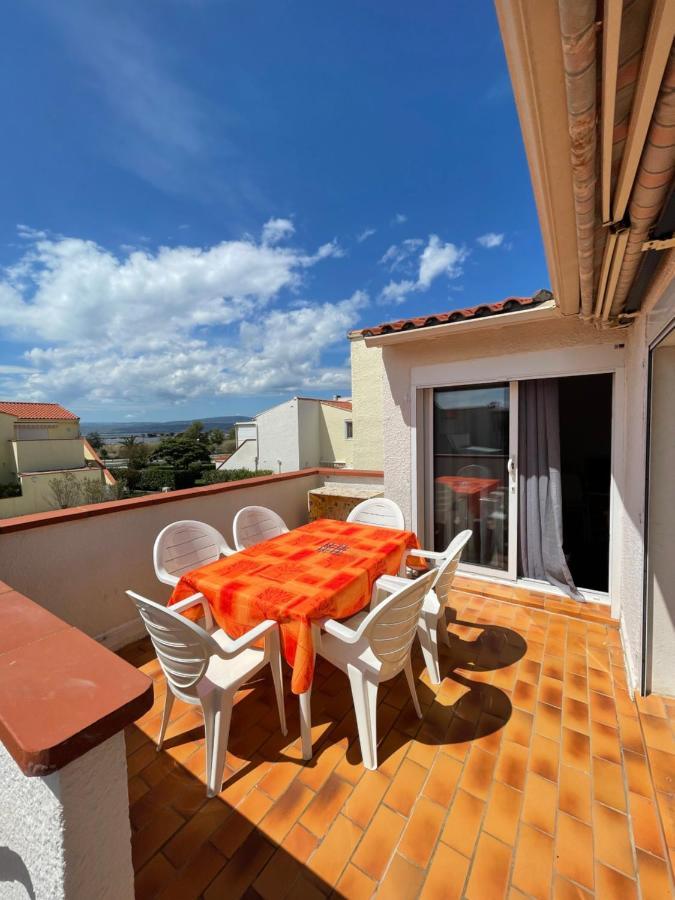 Apartamento T2 avec terrasse, vue étang et son coucher de soleil, plage à proximité, wifi et place de parking gratuit que l on nomme Grain de Corail Le Barcarès Exterior foto