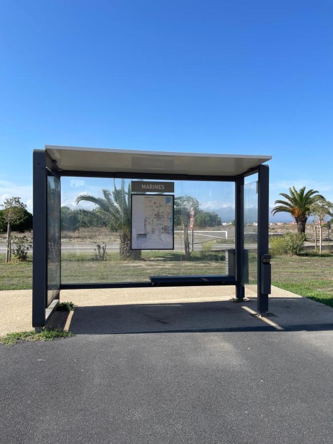 Apartamento T2 avec terrasse, vue étang et son coucher de soleil, plage à proximité, wifi et place de parking gratuit que l on nomme Grain de Corail Le Barcarès Exterior foto